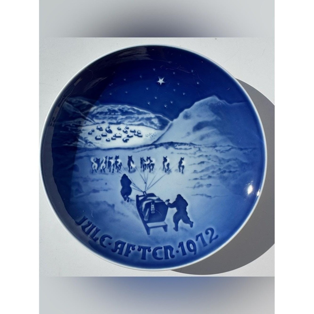 VTG 1972 Landsbyjule Plate Christmas Greenland Sled Dogs Copenhagen Porcelain